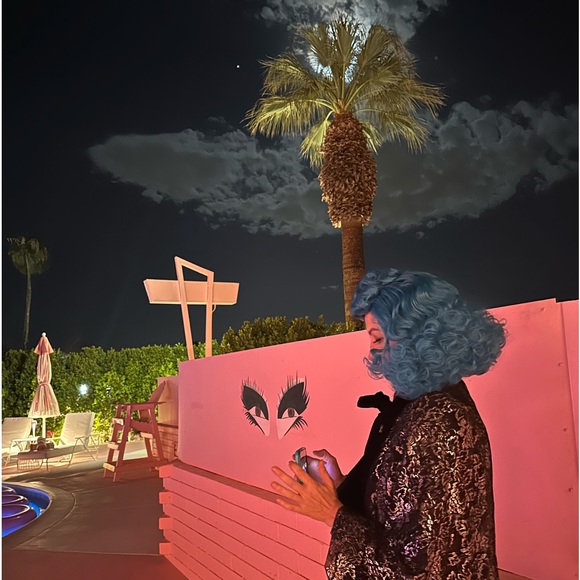 Meet your Posher, Shelley - Picture 5 of 8